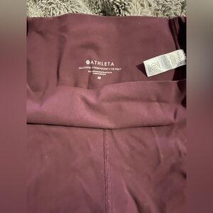 Athleta Maroon Leggings with pockets, Med